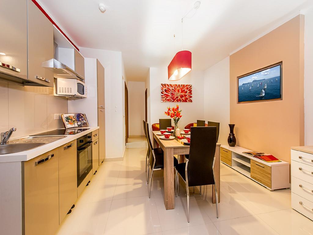 Bayside Apartments Saint Julian's Dış mekan fotoğraf